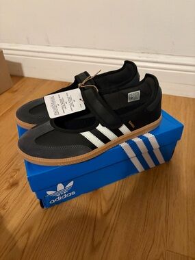 adidas Samba Mary-Jane Sneakers  Women’s Size 10 Black and White NEW